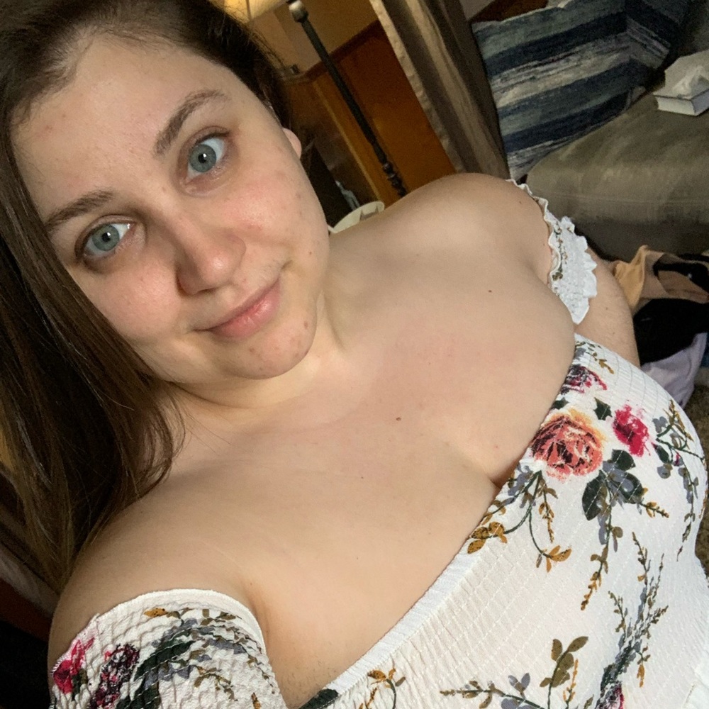 Meet your Posher, Jenel